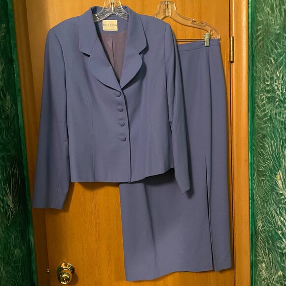 Bellessa Blue 2 piece blazer and skirt with front slit - Picture 1 of 10